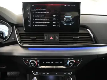 AUDI Q5 Sportback 55 TFSIe qr. S-Line  MATRIX PANO 19