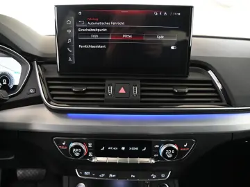 AUDI Q5 Sportback 55 TFSIe qr. S-Line  MATRIX PANO 19