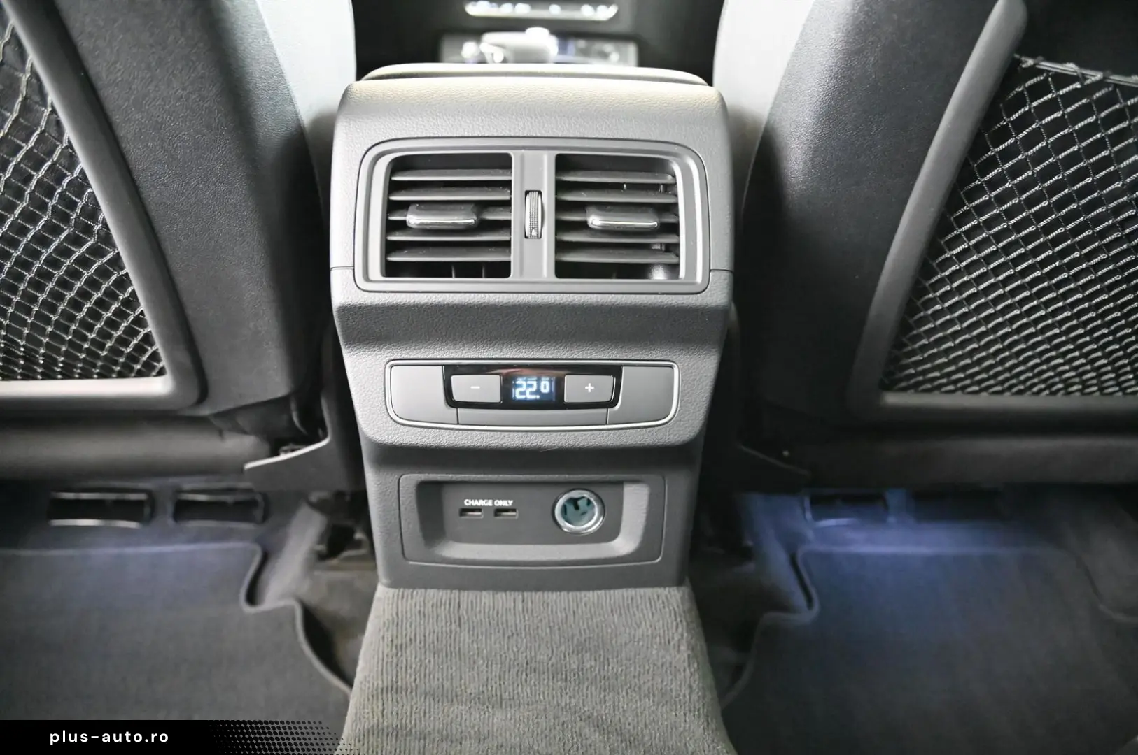 AUDI Q5 Sportback 55 TFSIe qr. S-Line  MATRIX PANO 19