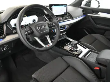AUDI Q5 Sportback 55 TFSIe qr. S-Line  MATRIX PANO 19
