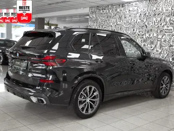 BMW X5 xDrive30d 3x M SPORT PANO ICONIC INDIVIDUAL