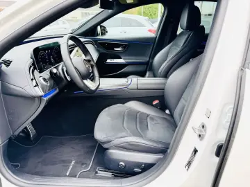 MERCEDES-BENZ E 220 d AMG Advanced NIGHT  Distronic &hellip;