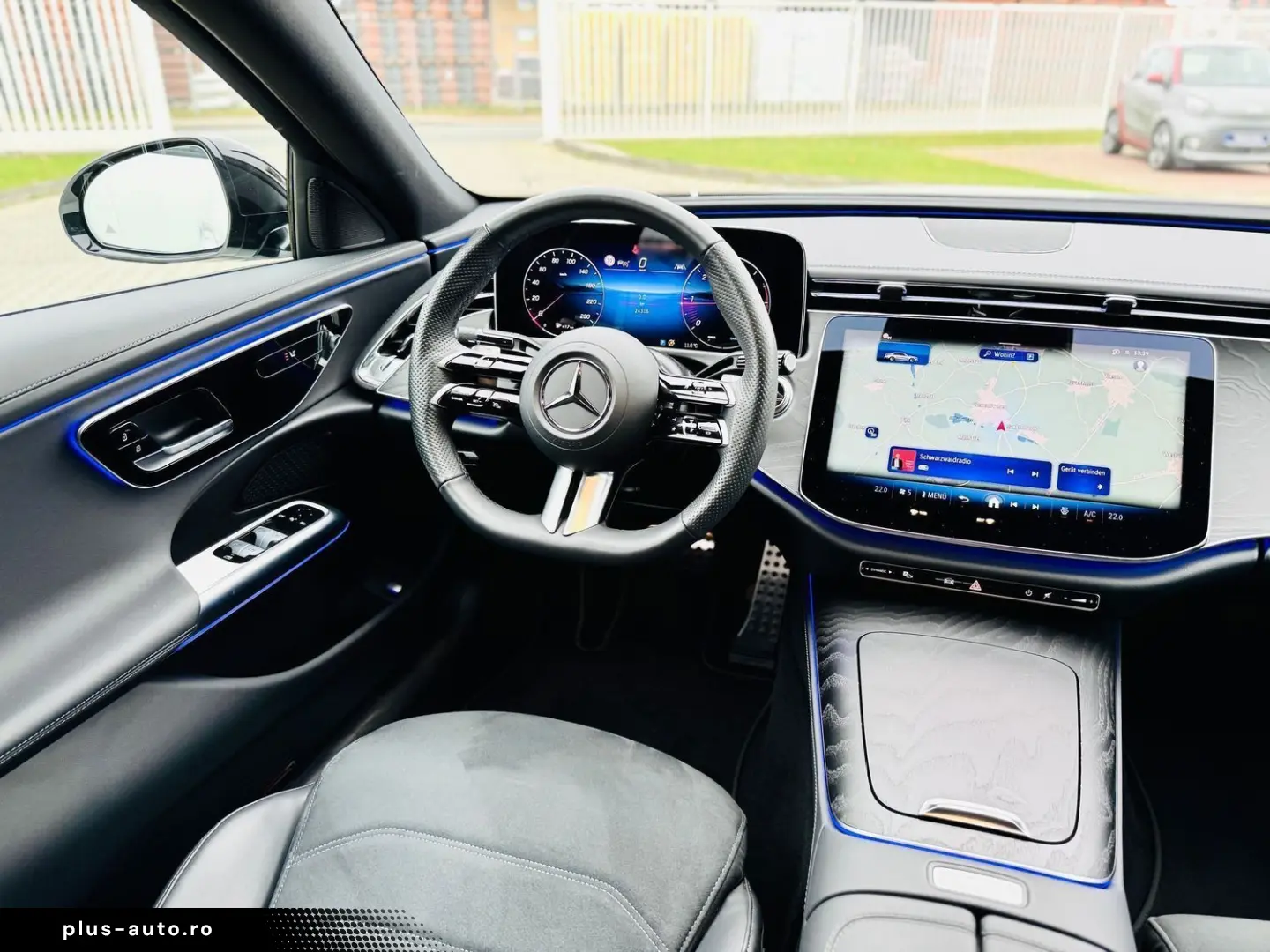 MERCEDES-BENZ E 220 d AMG Advanced NIGHT  Distronic &hellip;