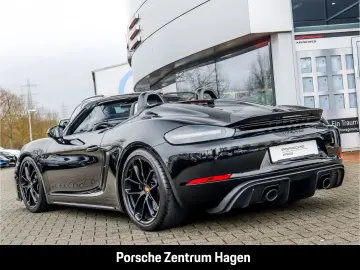 PORSCHE 718 Spyder BOSE Rückfahrkamera  Sportabgas LED