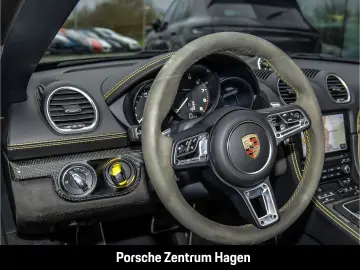 PORSCHE 718 Spyder BOSE Rückfahrkamera  Sportabgas LED