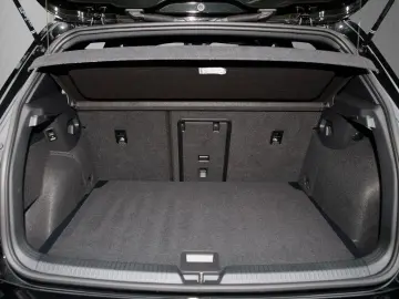 VW Golf GTI 2.0 TSI DSG Black Style AHK  RFK  Pano.