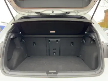 VW Golf VIII GTI CLUBSPORT TSI DSG MATRIX APP NAVI