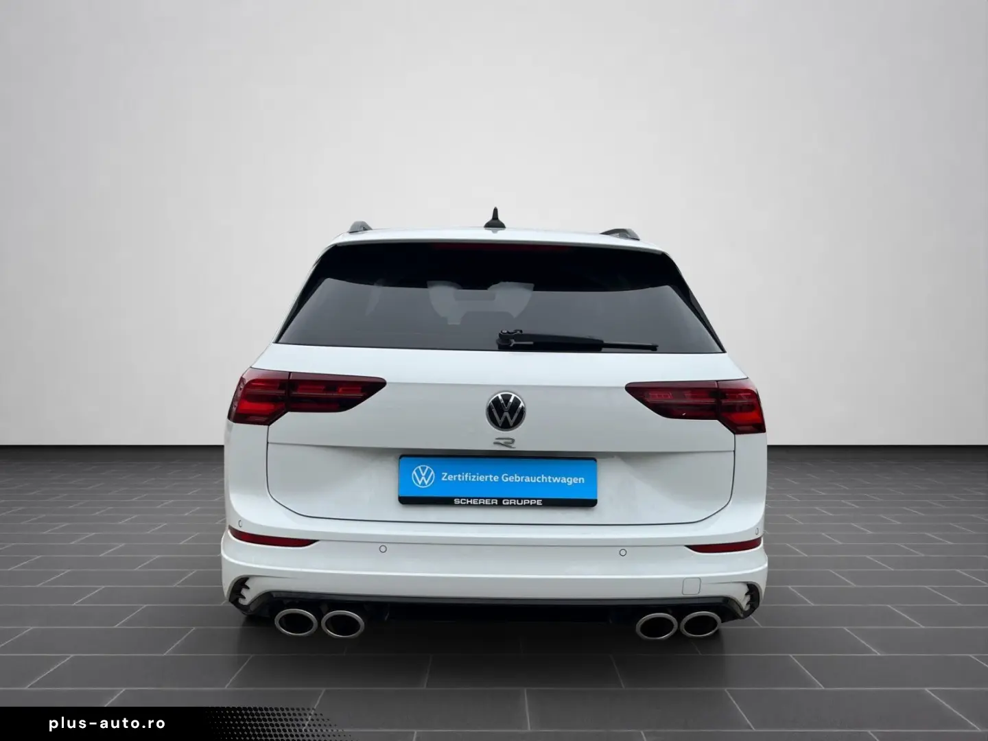 VW Golf VIII Variant R 2.0 TSI DSG MATRIX AHK BLACK