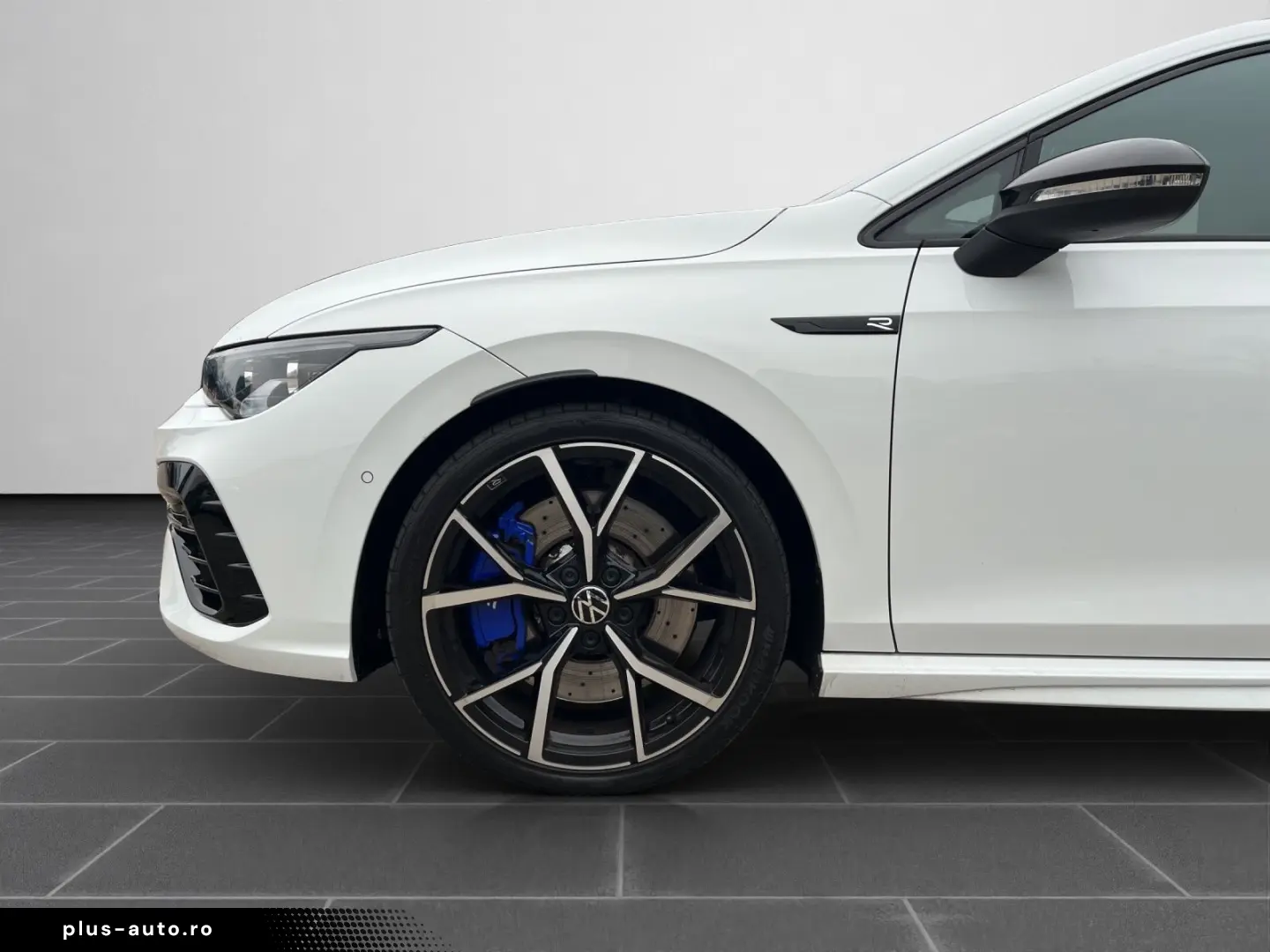 VW Golf VIII Variant R 2.0 TSI DSG MATRIX AHK BLACK