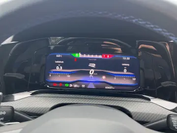 VW Golf VIII Variant R 2.0 TSI DSG MATRIX AHK BLACK