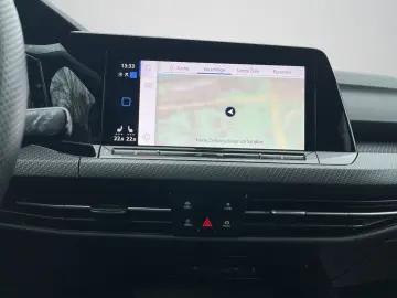 VW Golf VIII Variant R 2.0 TSI DSG MATRIX AHK BLACK