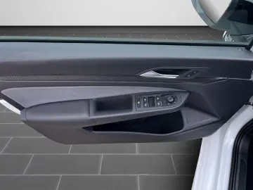 VW Golf VIII Variant R 2.0 TSI DSG MATRIX AHK BLACK