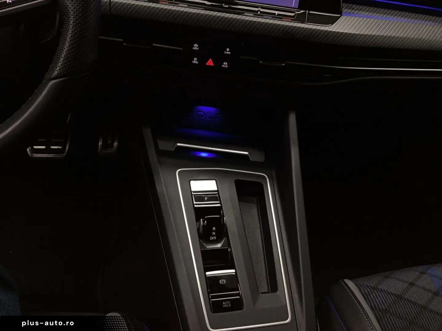 VW Golf R BLACK STYLE LM19 SIDE-ASSIST NAVI DCC LED