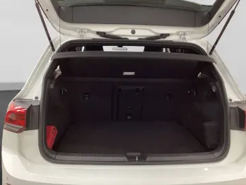 VW Golf R BLACK STYLE LM19 SIDE-ASSIST NAVI DCC LED