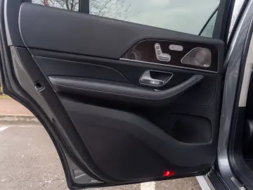 Mercedes Benz GLS 350d_Pano_360_7 locuri_R21