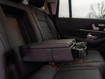 Mercedes Benz GLS 350d_Pano_360_7 locuri_R21