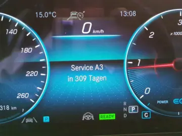 MERCEDES-BENZ E 220 d ALLRAD