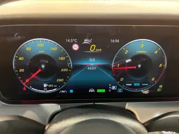 MERCEDES-BENZ E 300 d 4matic