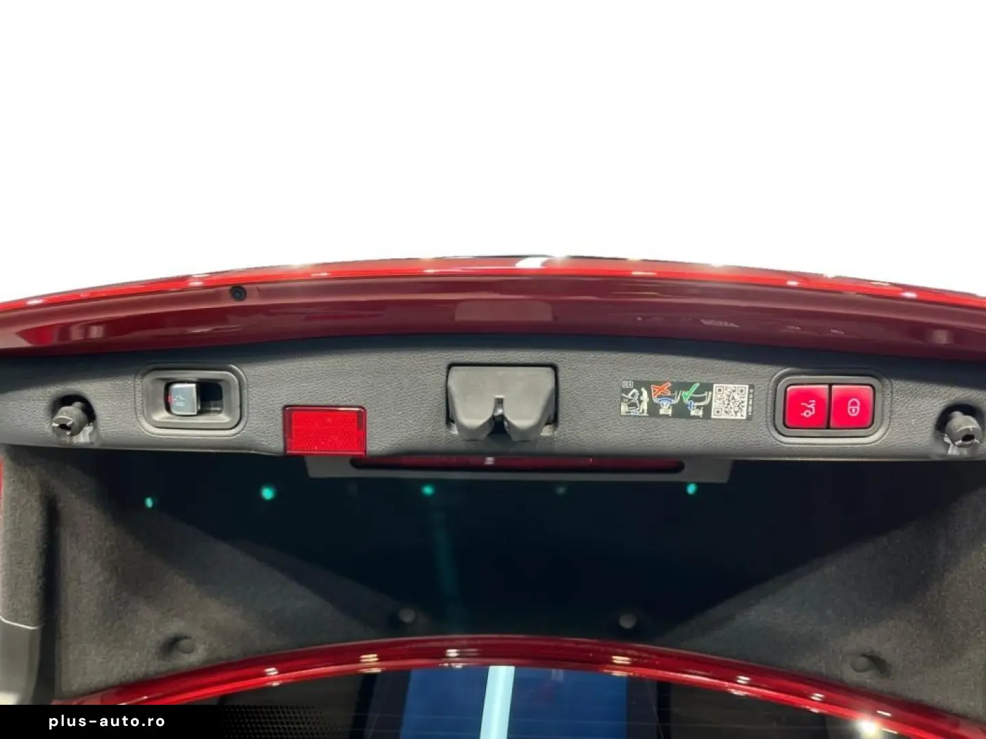 MERCEDES-BENZ E 300 d 4matic