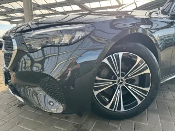MERCEDES-BENZ E 200 4M AVANTGARDE