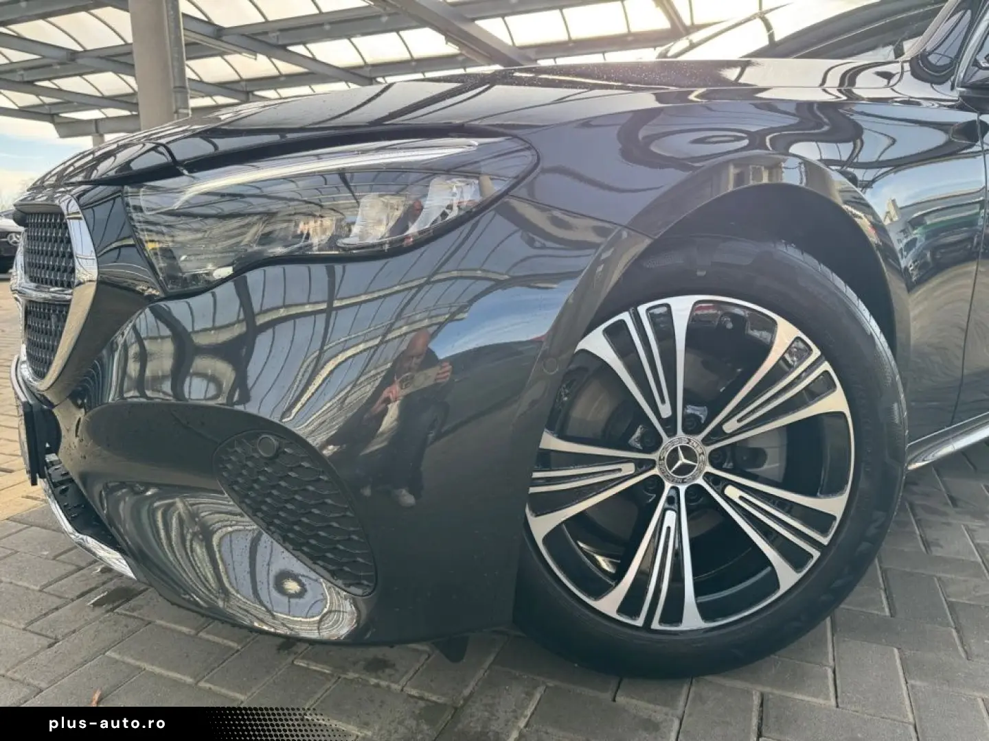 MERCEDES-BENZ E 200 4M AVANTGARDE