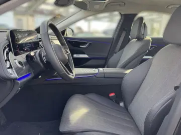 MERCEDES-BENZ E 200 4M AVANTGARDE