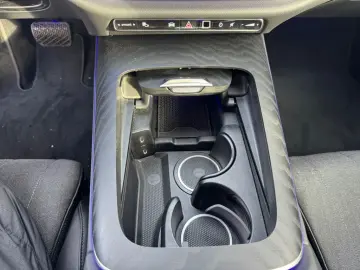 MERCEDES-BENZ E 200 4M AVANTGARDE