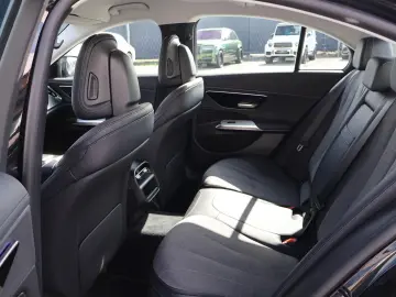 MERCEDES-BENZ E 300 de 4Matic Avantgarde