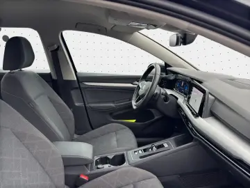 VW Golf Variant VIII 2.0 TDI DSG Life  Navi AHK Key