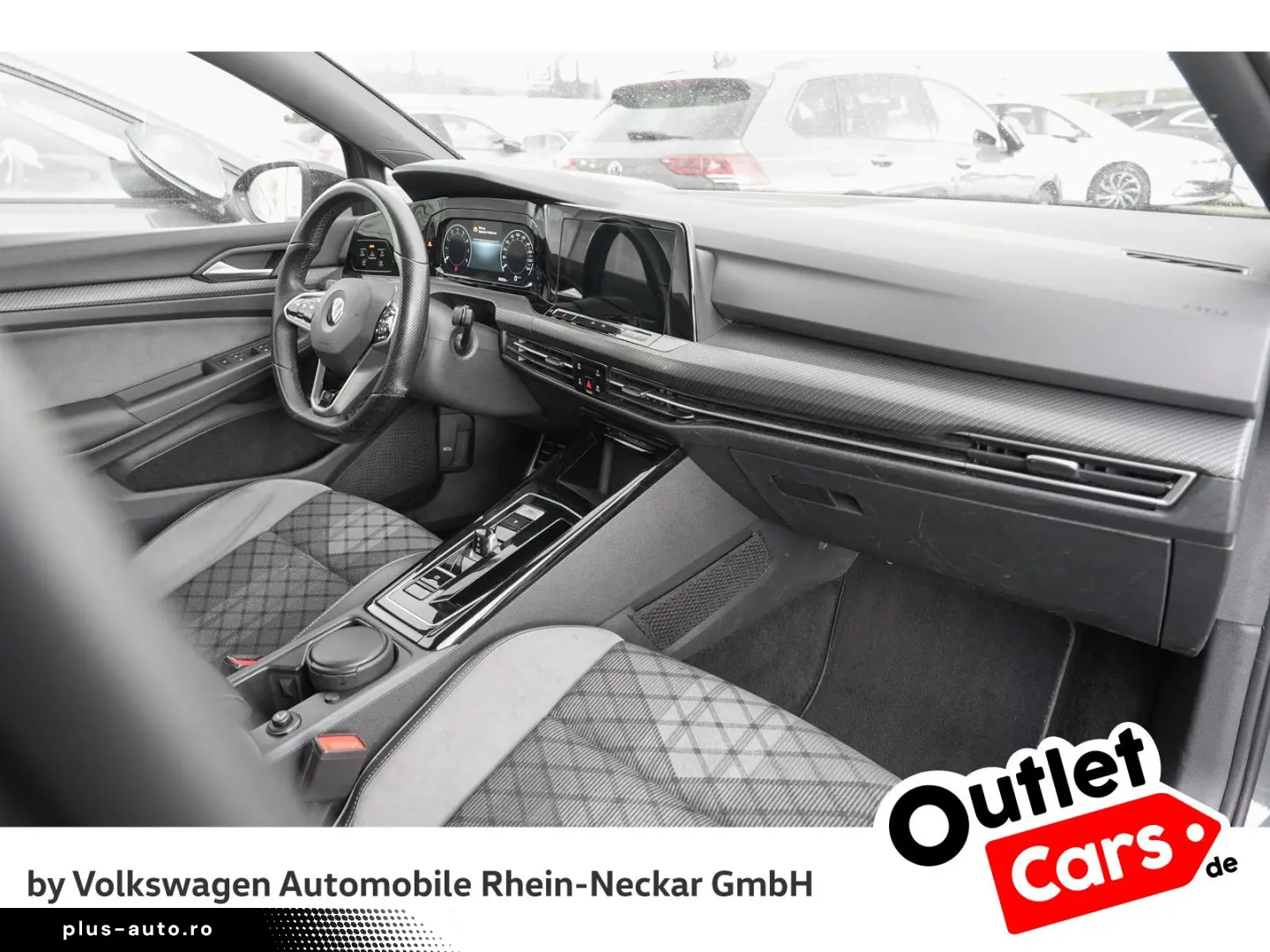 VW Golf VIII Variant 2.0 TSI R-Line DSG Navi Kamera