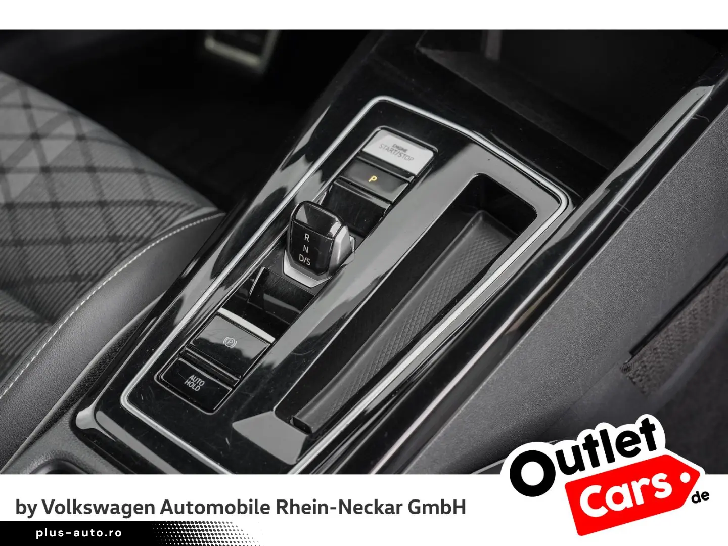 VW Golf VIII Variant 2.0 TSI R-Line DSG Navi Kamera