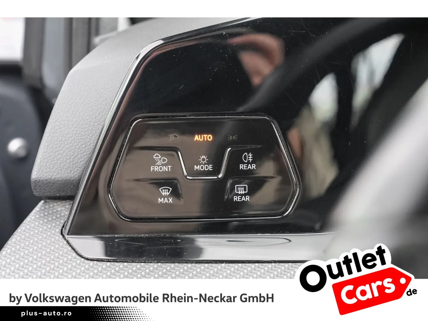 VW Golf VIII Variant 2.0 TSI R-Line DSG Navi Kamera