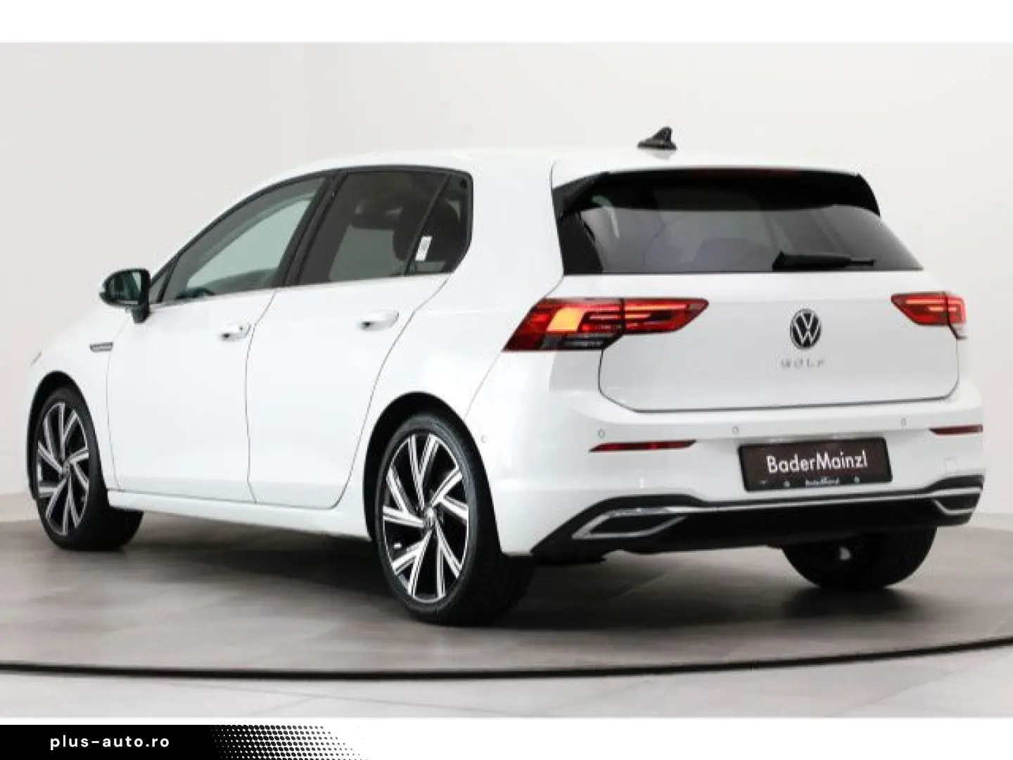 VW Golf Style 2.0 TSI DSG Style AHK Kamera Navi SHZ