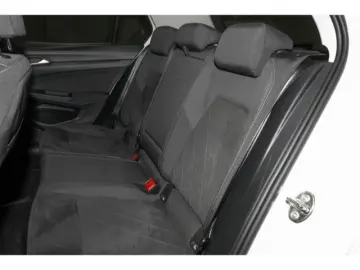 VW Golf Style 2.0 TSI DSG Style AHK Kamera Navi SHZ