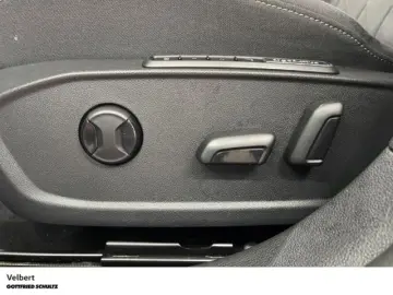 VW Golf VIII Style 2.0 TSI DSG 140kW - Kamera uvm.