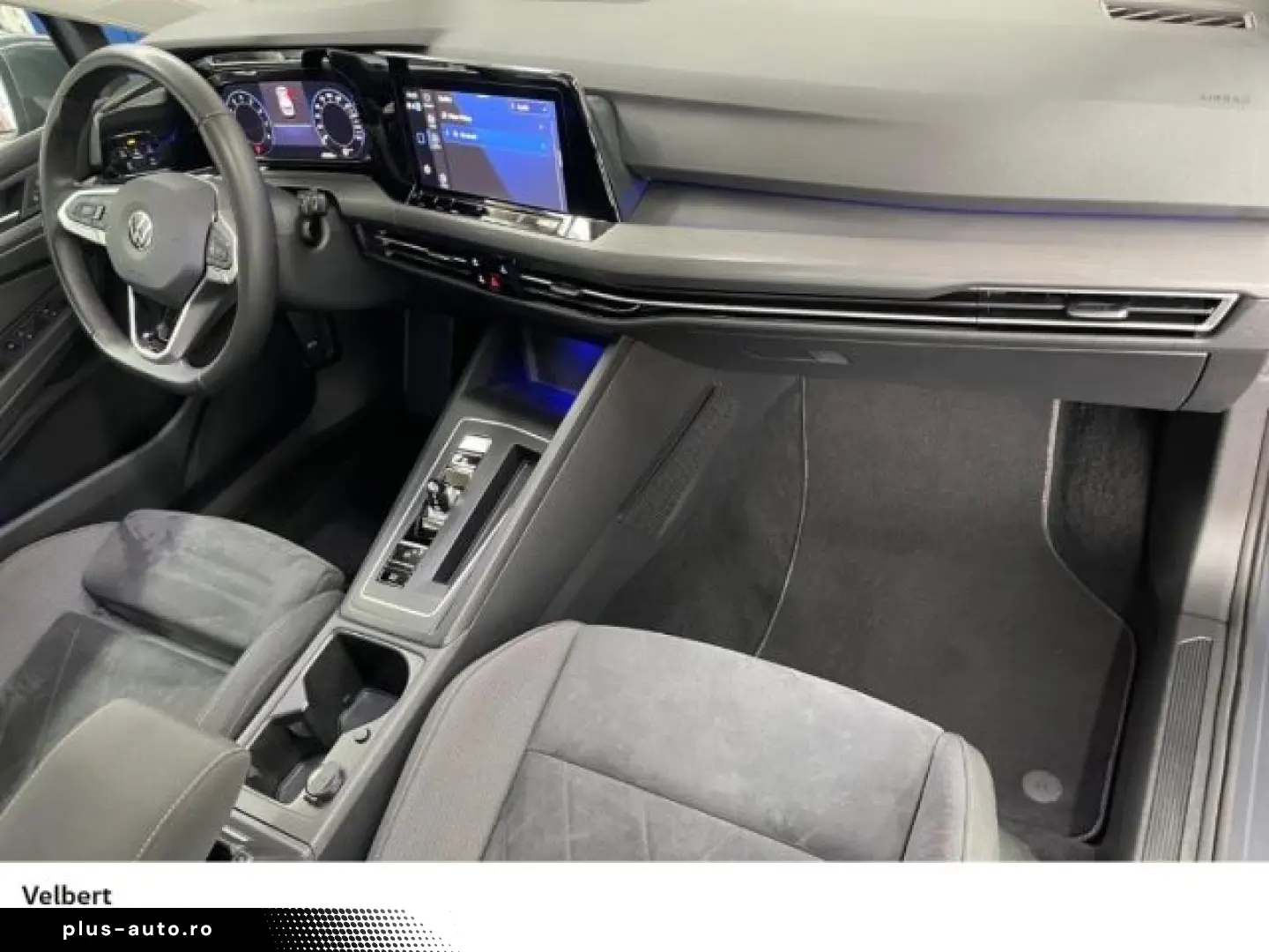 VW Golf VIII Style 2.0 TSI DSG 140kW - Kamera uvm.