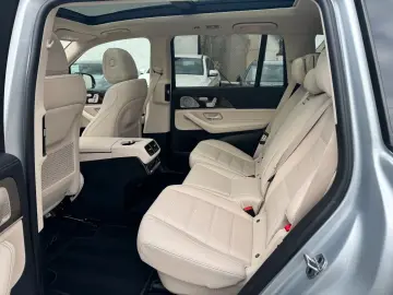 MERCEDES-BENZ GLS 450