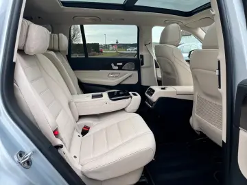 MERCEDES-BENZ GLS 450