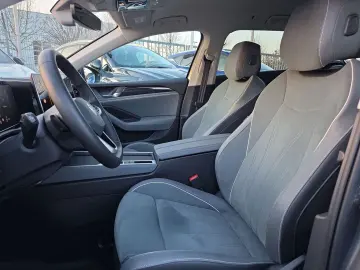 VW Passat Variant 2.0 TDI 4Motion AHK Standheizung