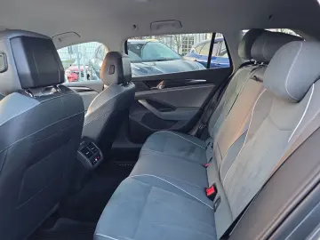 VW Passat Variant 2.0 TDI 4Motion AHK Standheizung