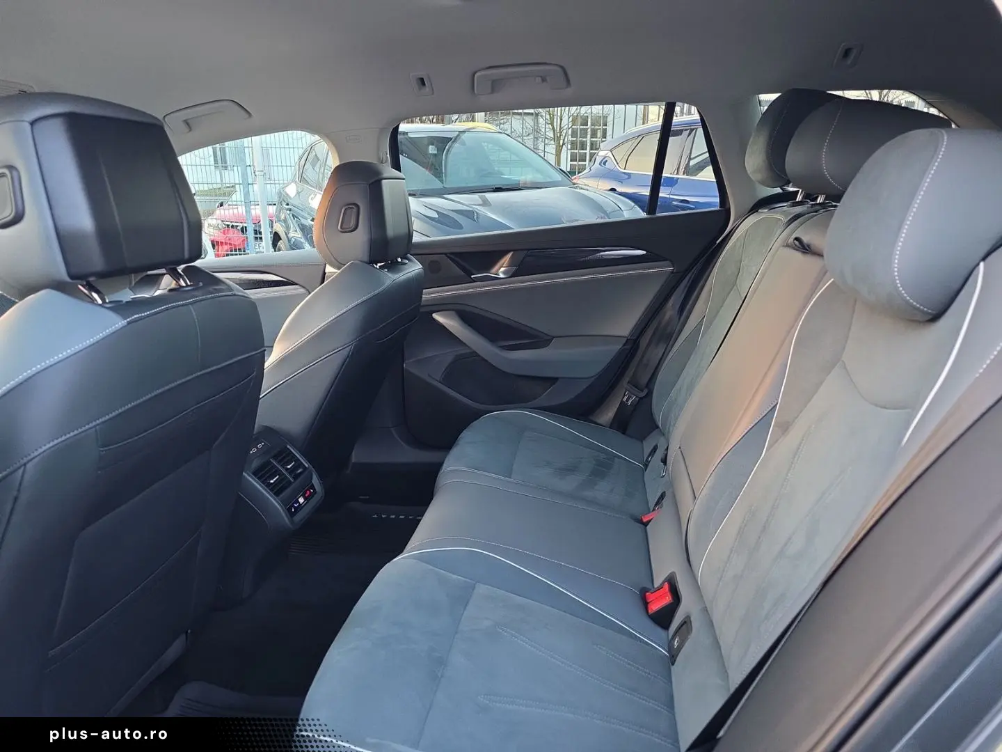 VW Passat Variant 2.0 TDI 4Motion AHK Standheizung