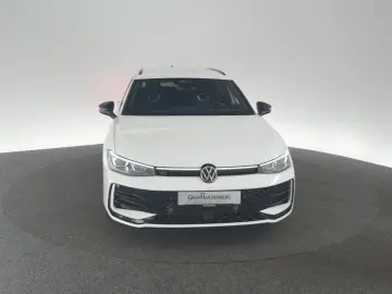 VW PASSAT 2.0 TDI 4Motion DSG R-Line ACC IQ.LIGHT