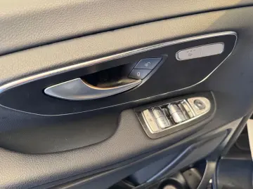 MERCEDES-BENZ V 300 d 4MATIC Extralang