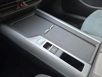 VW Passat Variant 2.0 TDI 4Motion AHK Standheizung