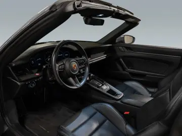 PORSCHE 911 Targa 4 GTS BOSE Surround View InnoDrive
