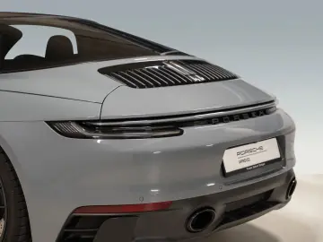 PORSCHE 911 Targa 4 GTS BOSE Surround View InnoDrive