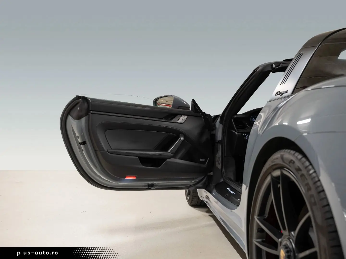 PORSCHE 911 Targa 4 GTS BOSE Surround View InnoDrive