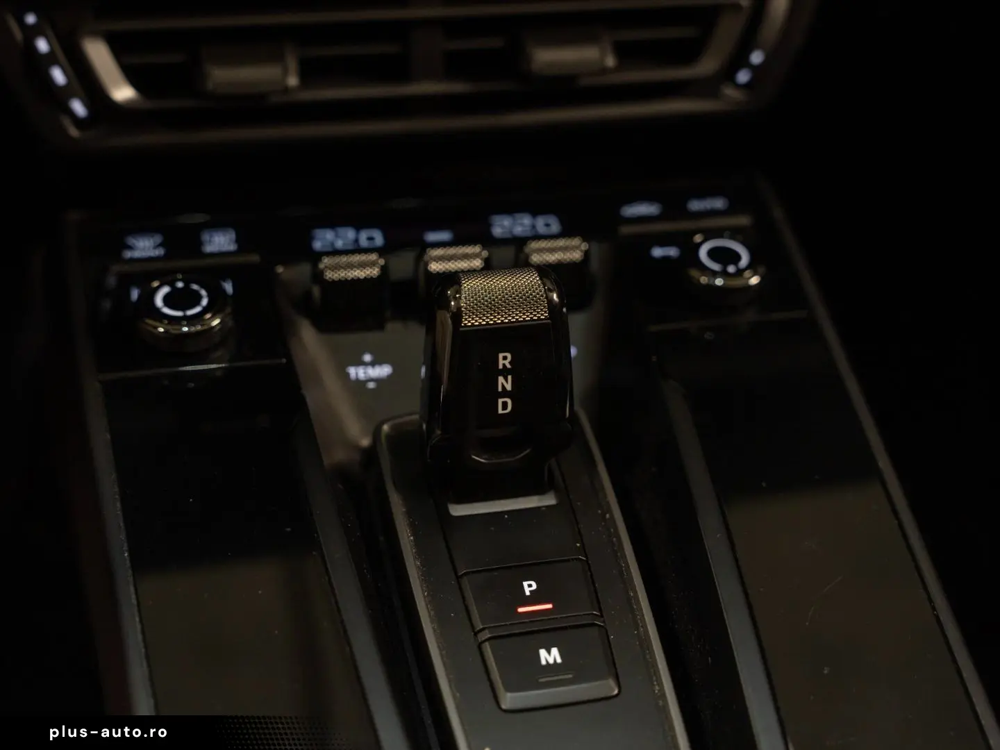 PORSCHE 911 Targa 4 GTS BOSE Surround View InnoDrive