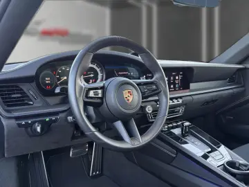 PORSCHE 911 Carrera 4 GTS MATRIX LIFT SPORTAG CHRONO 18W