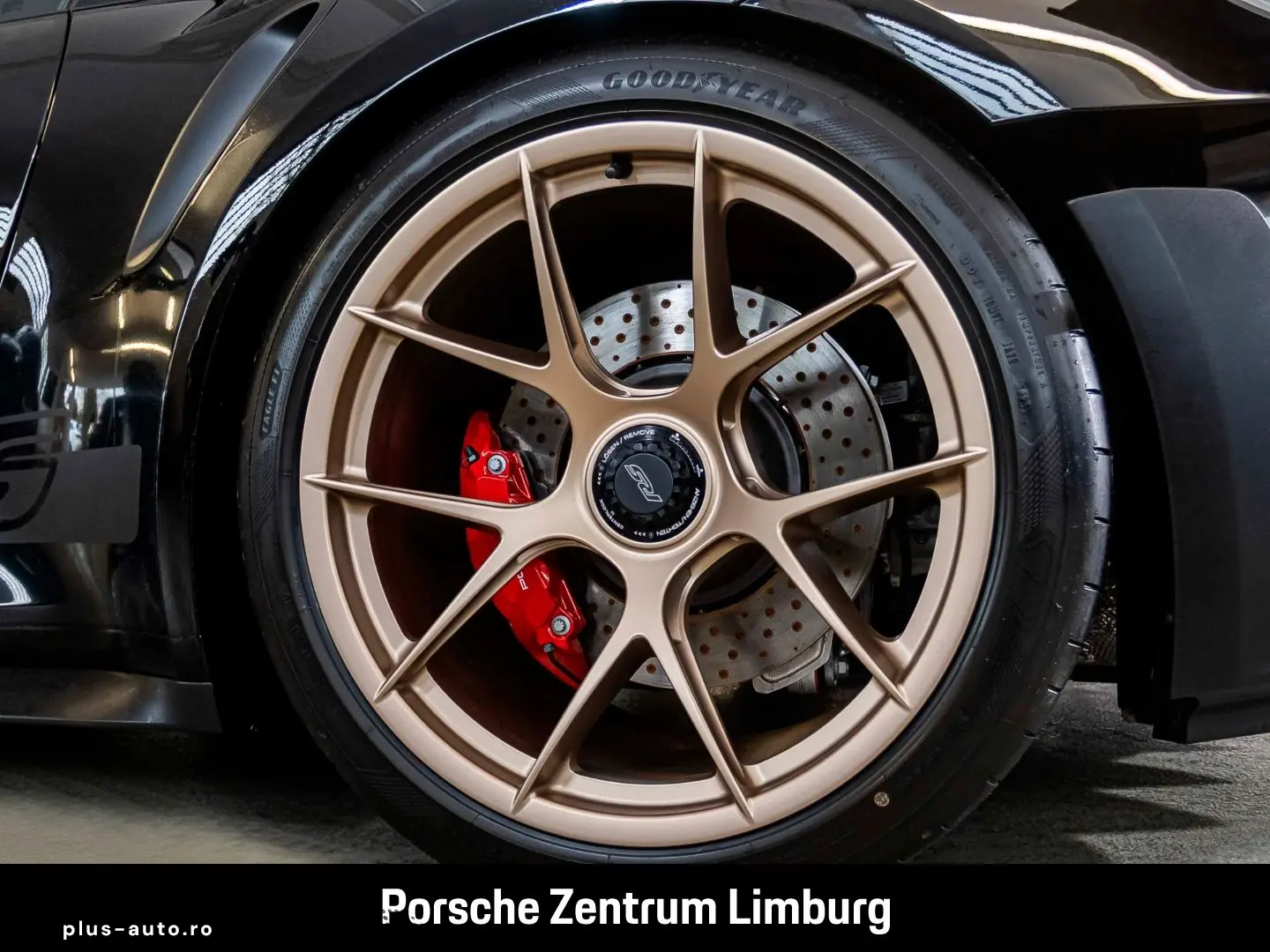 PORSCHE 992 911 GT3 RS Clubsportpaket Weissach-Paket LED